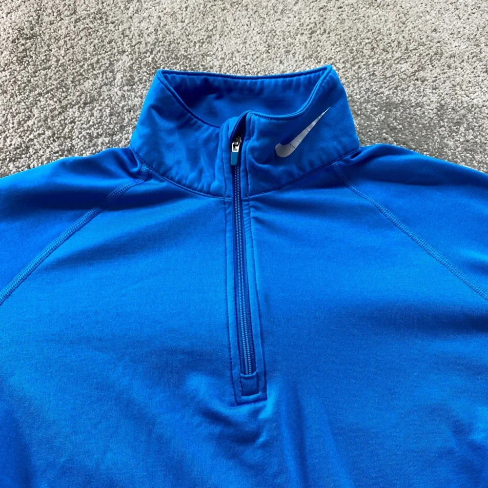 Nike Therma-FIT Training Top Womens Medium Blue Quarter Zip Pullover‎